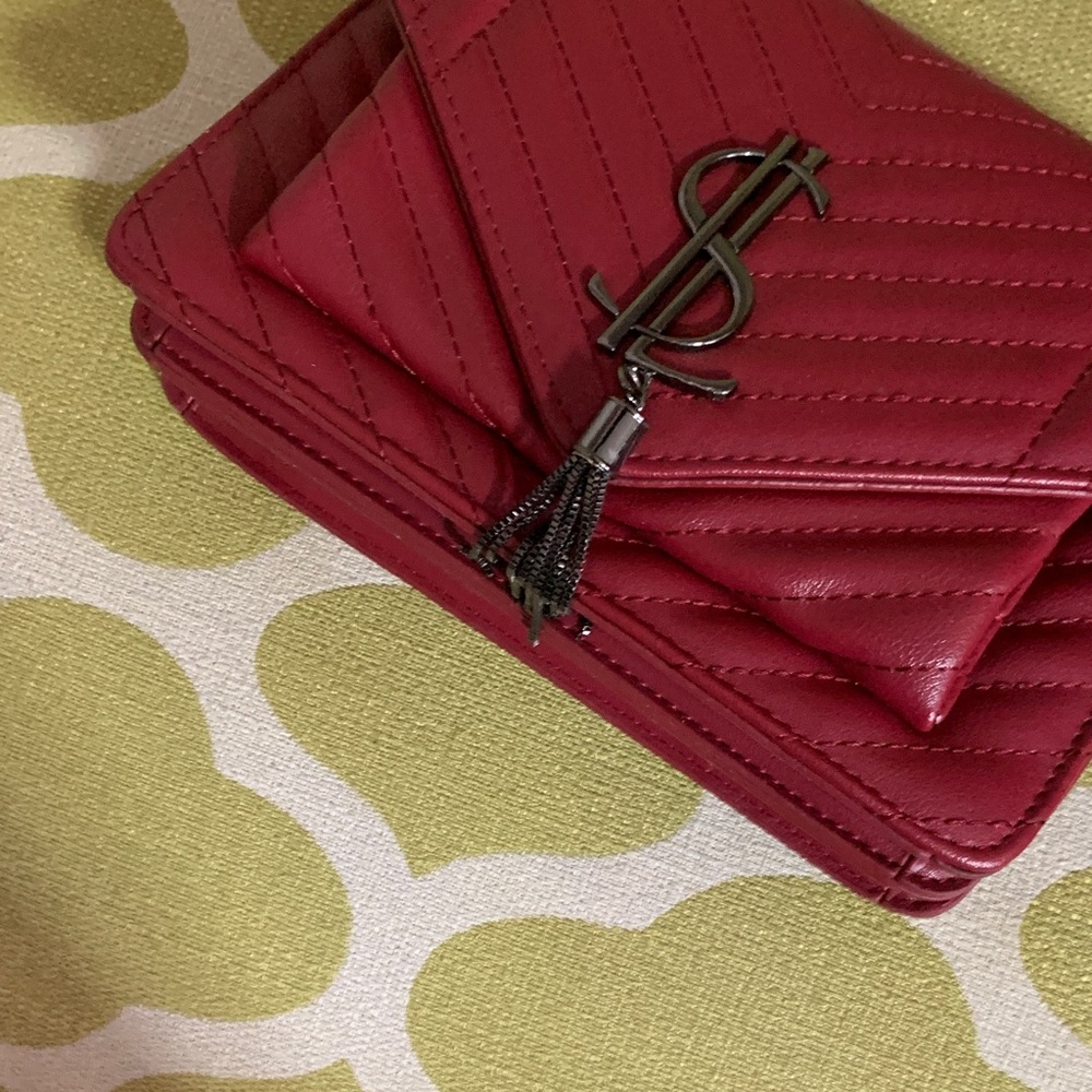 Stylish Red Quilted Women's Bag